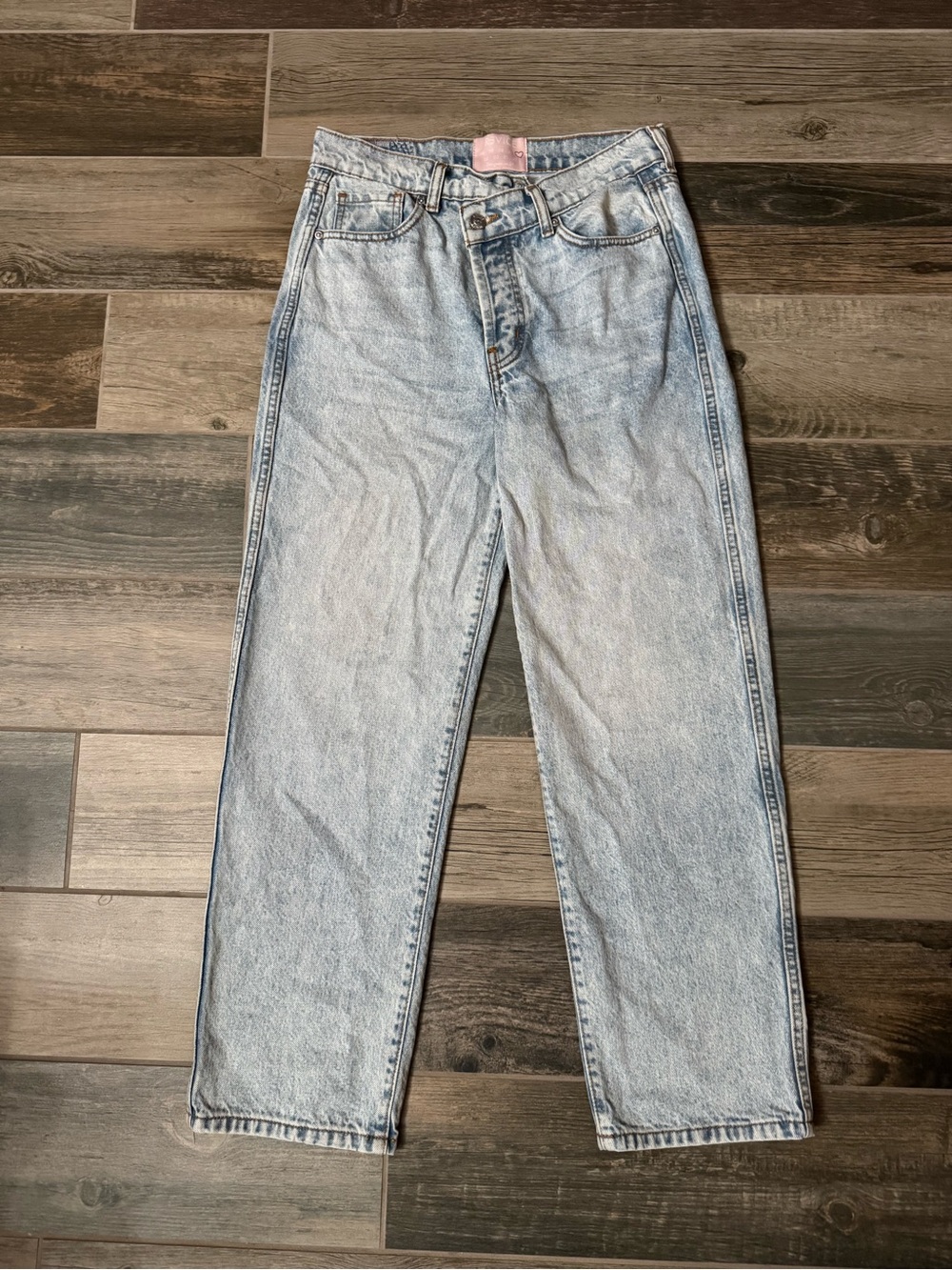 REVICE Women's Relaxed Straight Jeans in Light Blue